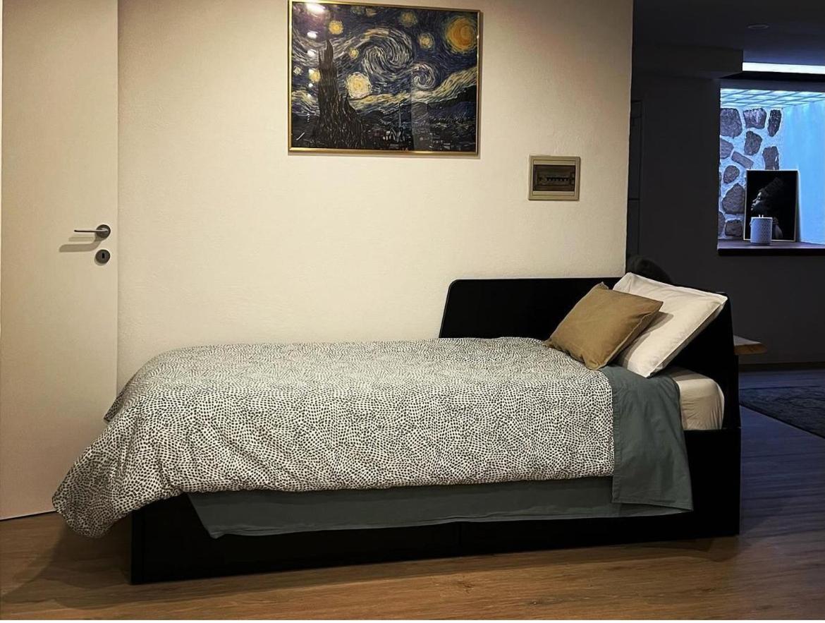 La Perla Apartment มอนซา ภายนอก รูปภาพ