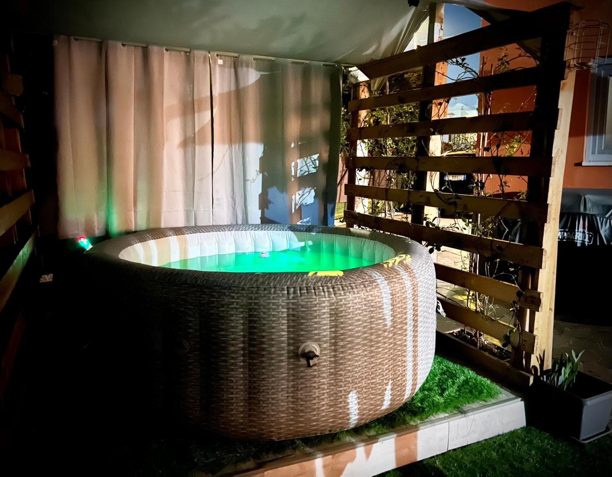 La Perla Apartment มอนซา ภายนอก รูปภาพ